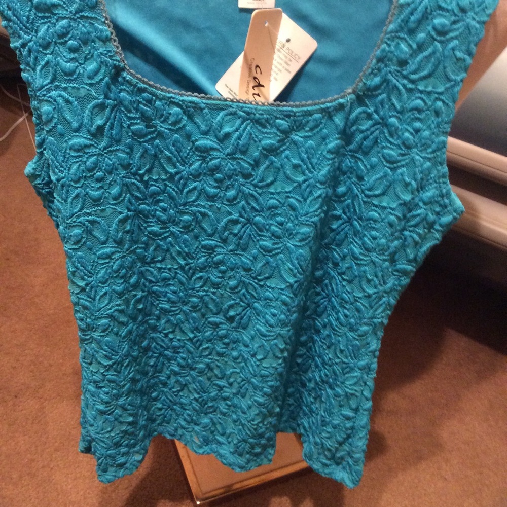 NWT CDW small top - Picture 3 of 6
